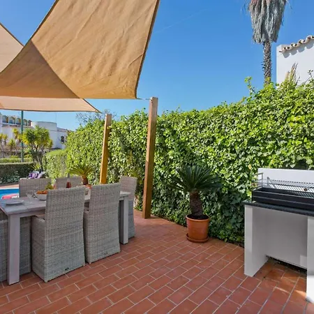 Charming Vilamoura Short Walk To Marina O Clube 3 Bedrooms 빌라