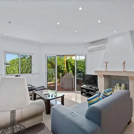 فيلة Charming Vilamoura Short Walk To Marina O Clube 3 Bedrooms كوارتيرا