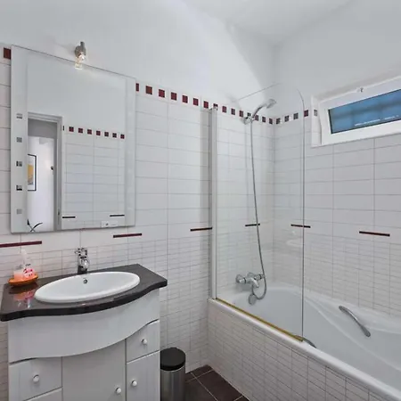 Charming Vilamoura Short Walk To Marina O Clube 3 Bedrooms فيلة *