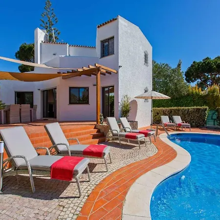 빌라 Charming Vilamoura Short Walk To Marina O Clube 3 Bedrooms