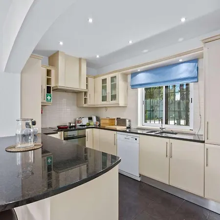 Charming Vilamoura Short Walk To Marina O Clube 3 Bedrooms