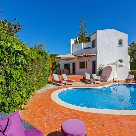 Villa Charming Vilamoura Short Walk To Marina O Clube 3 Bedrooms Private Pool Algarve *